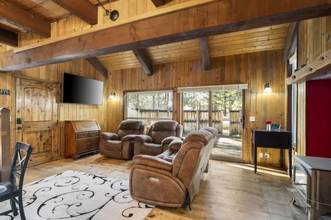 Tiny photo for 69288 Ladigo, Sisters, OR 97759 (MLS # 220215178)