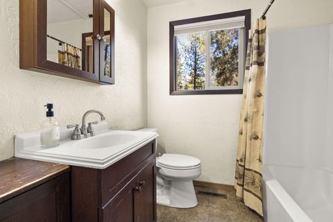 Tiny photo for 69288 Ladigo, Sisters, OR 97759 (MLS # 220215178)