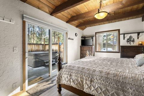 Tiny photo for 69288 Ladigo, Sisters, OR 97759 (MLS # 220215178)