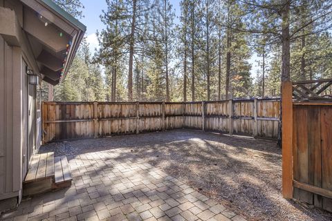 Tiny photo for 69288 Ladigo, Sisters, OR 97759 (MLS # 220215178)