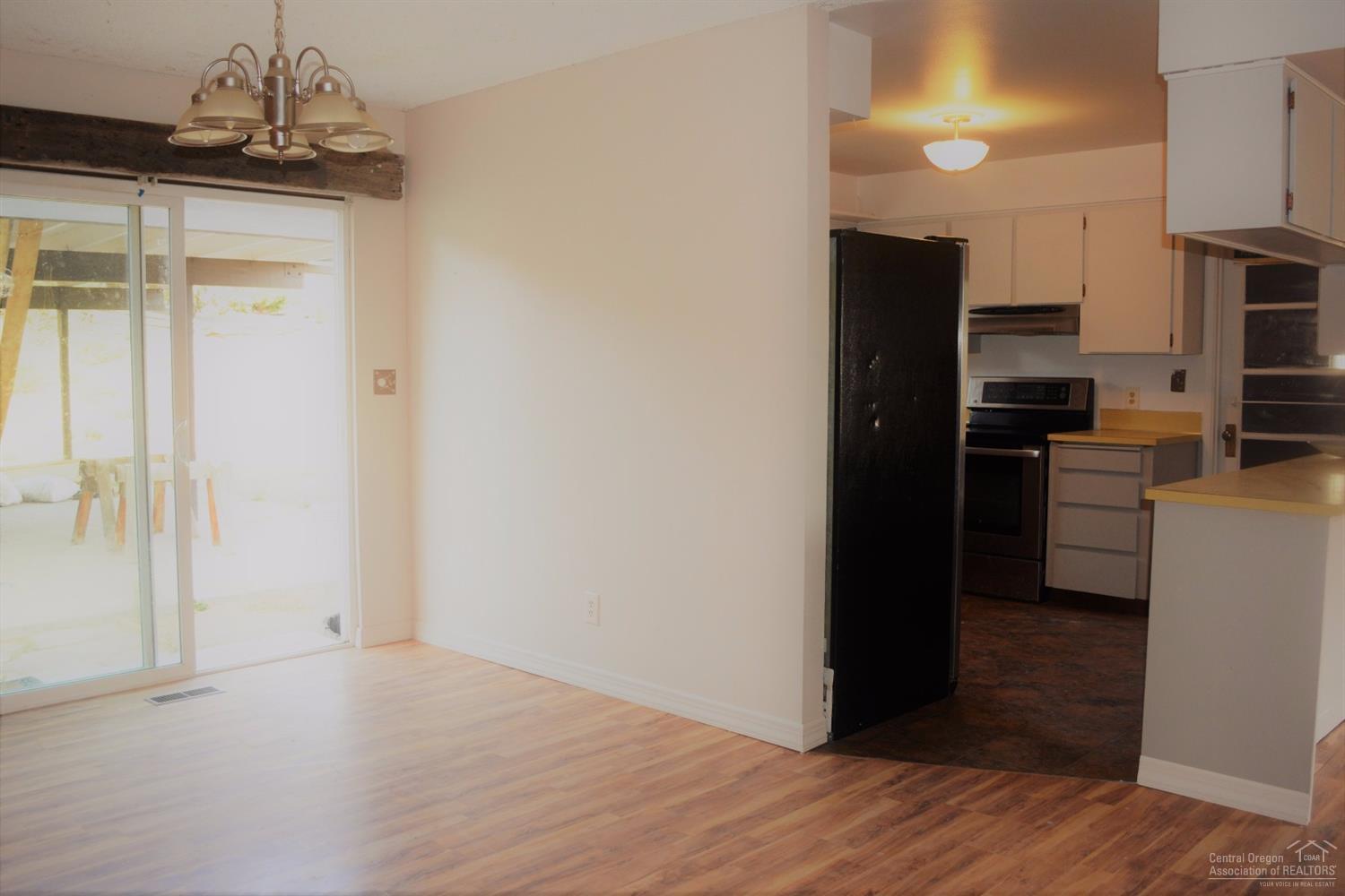 PleasVH - Residential