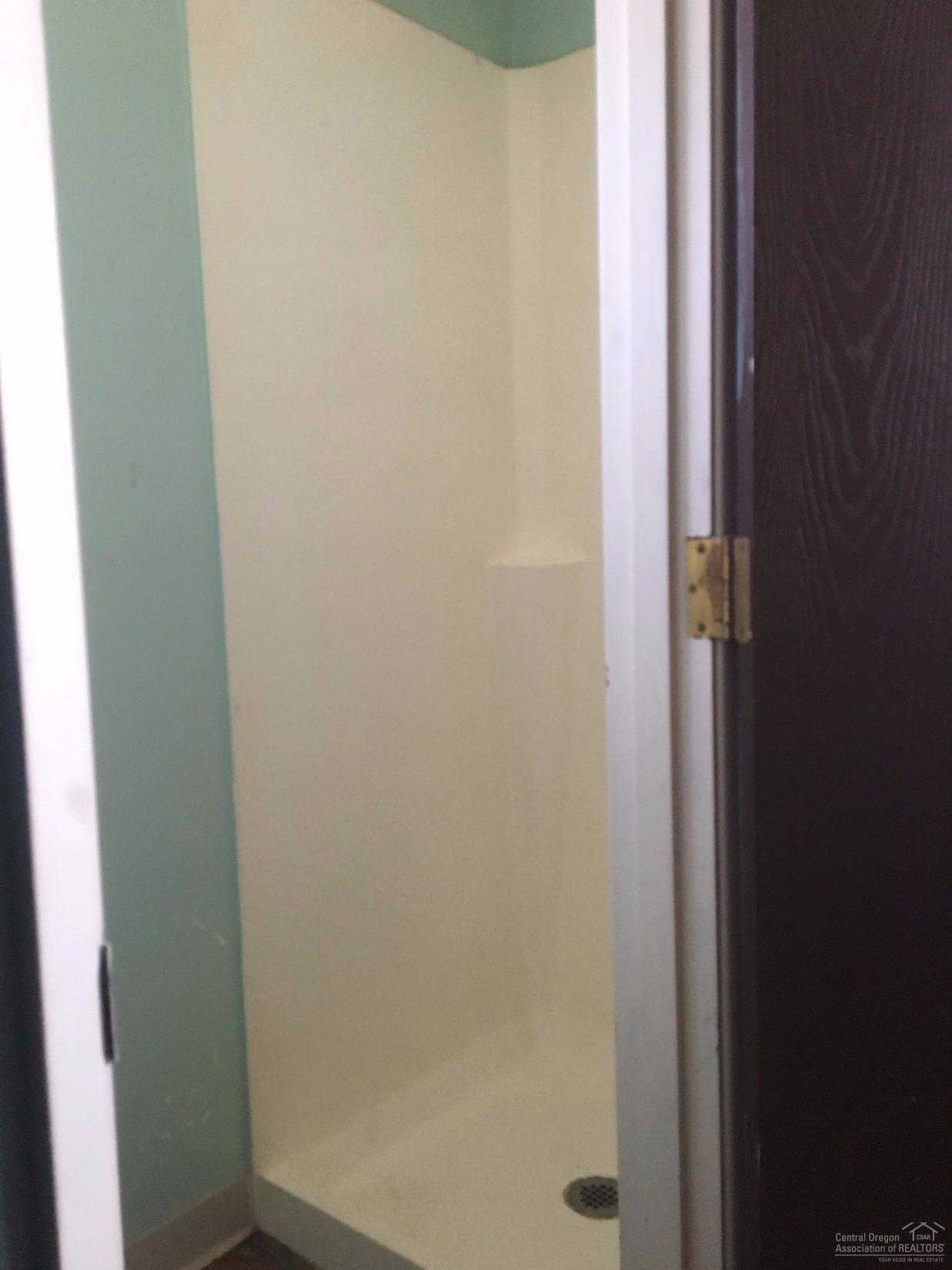 PleasVH - Residential