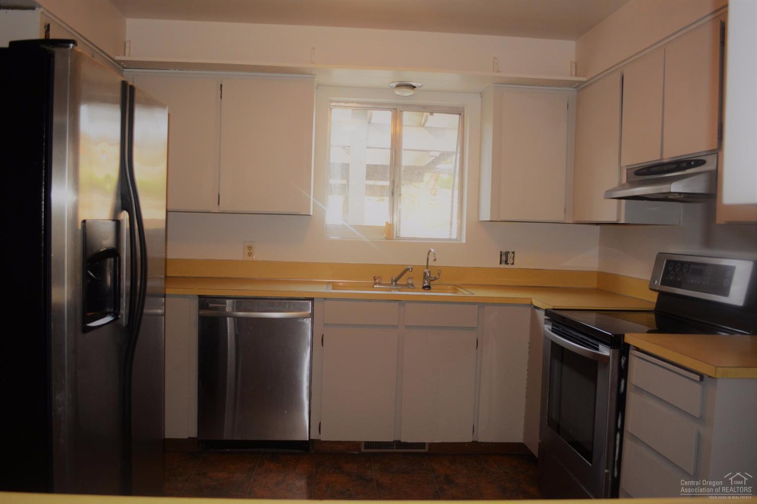 PleasVH - Residential