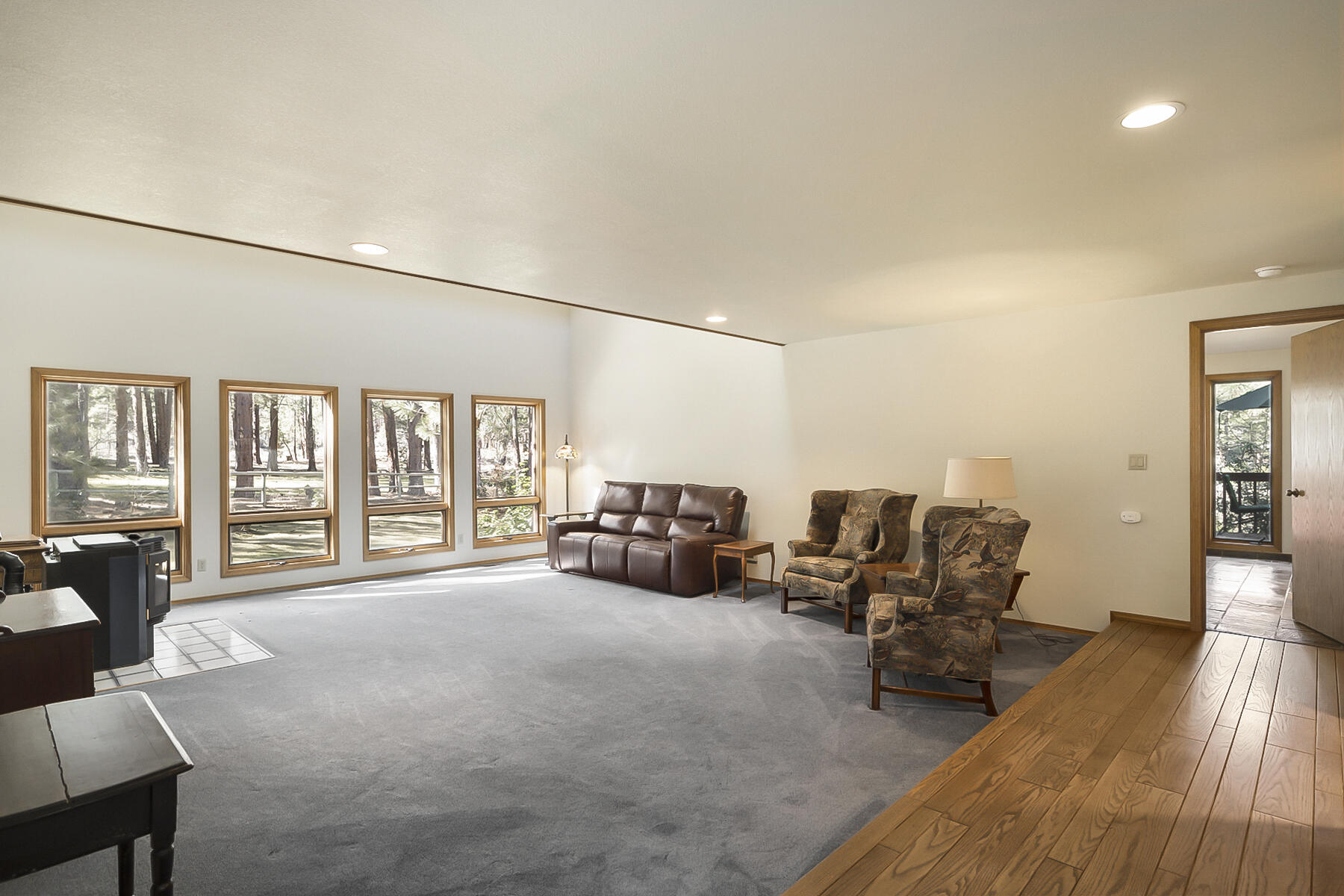 Woodside Ranch - Residential