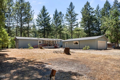 Tiny photo for 505 Udee Road, OBrien, OR 97534 (MLS # 220225094)