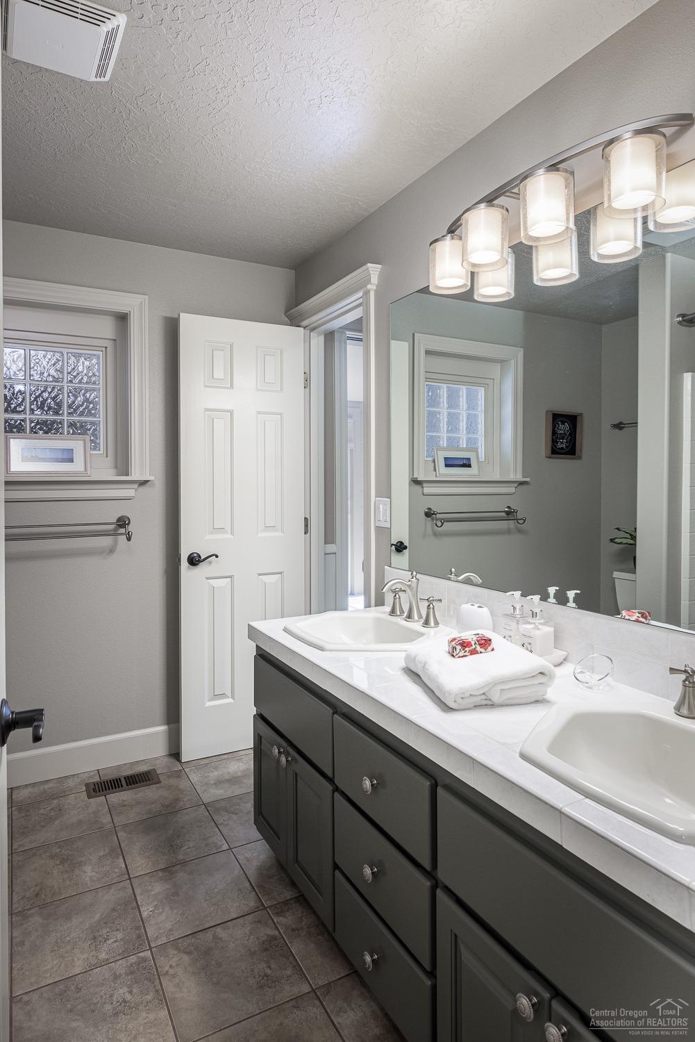 Awbrey Butte - Residential