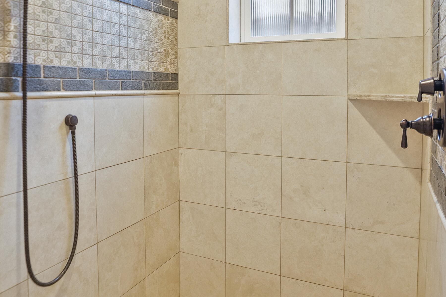 Awbrey Glen - Residential