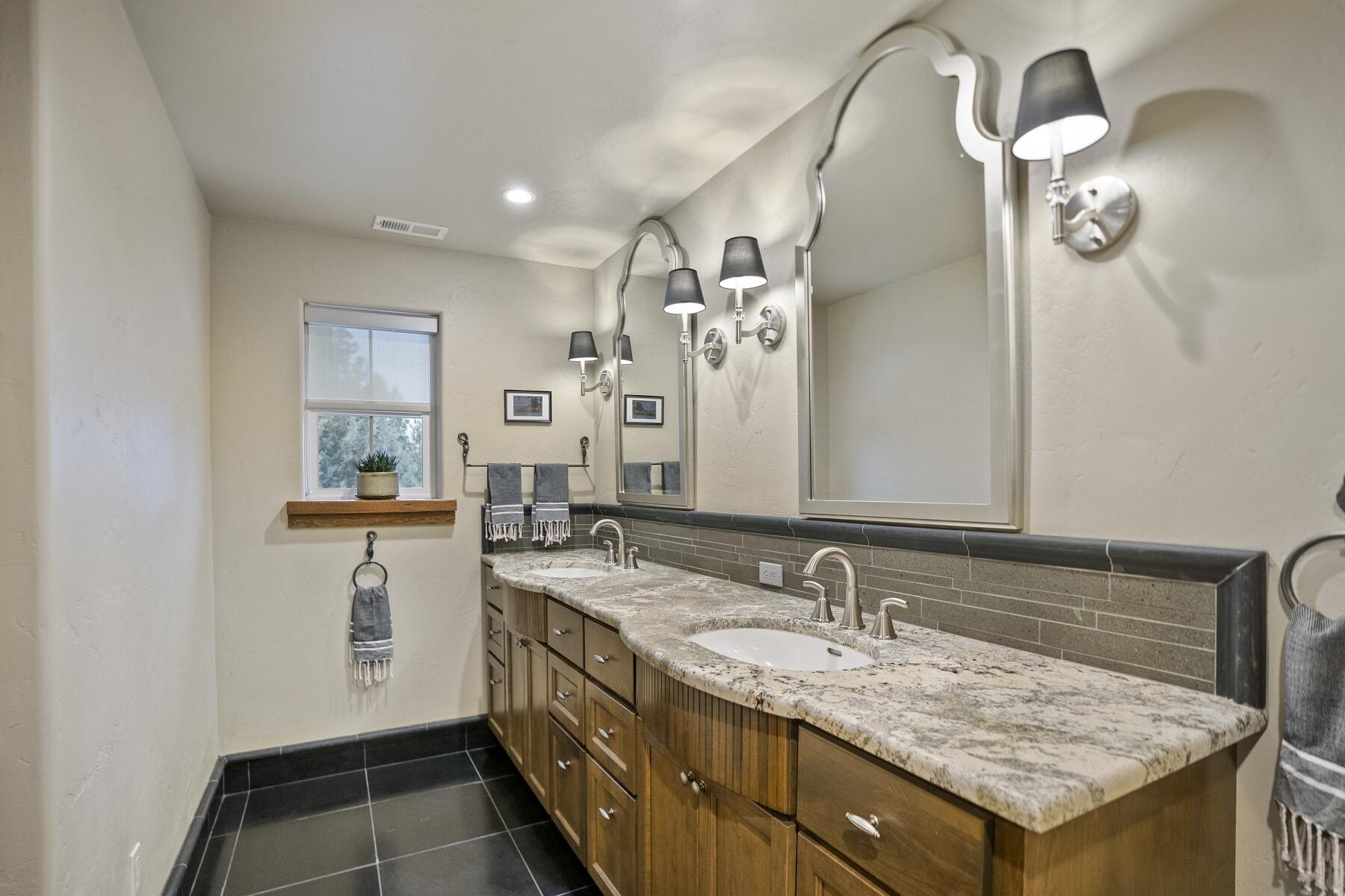 Awbrey Glen - Residential