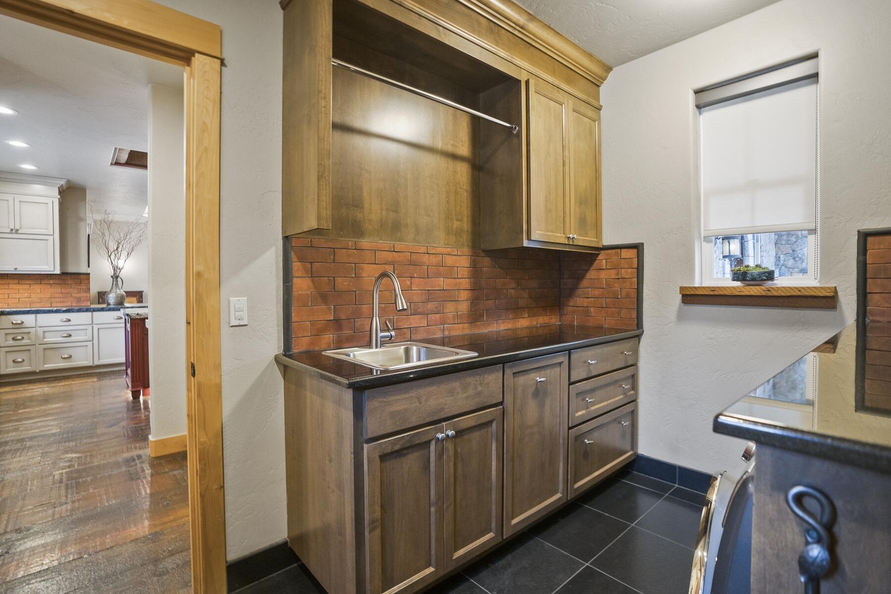 Awbrey Glen - Residential