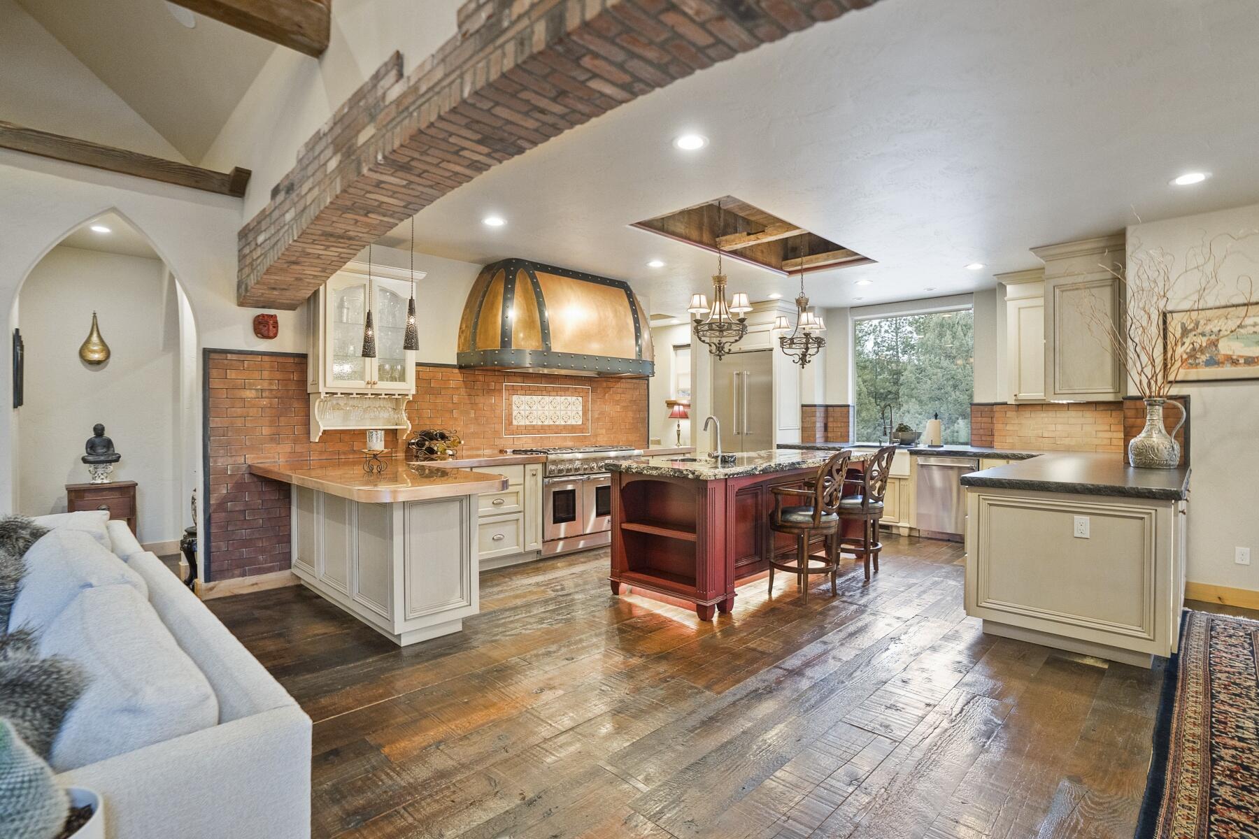 Awbrey Glen - Residential