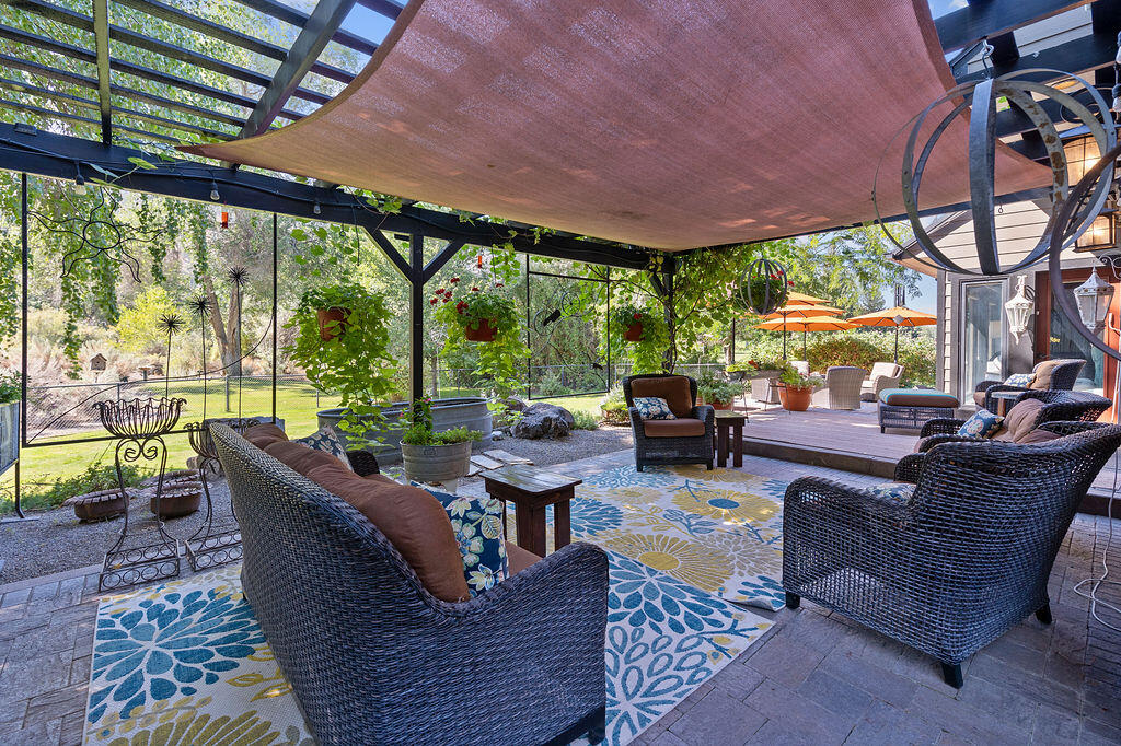 1st Fairways_CC - Residential