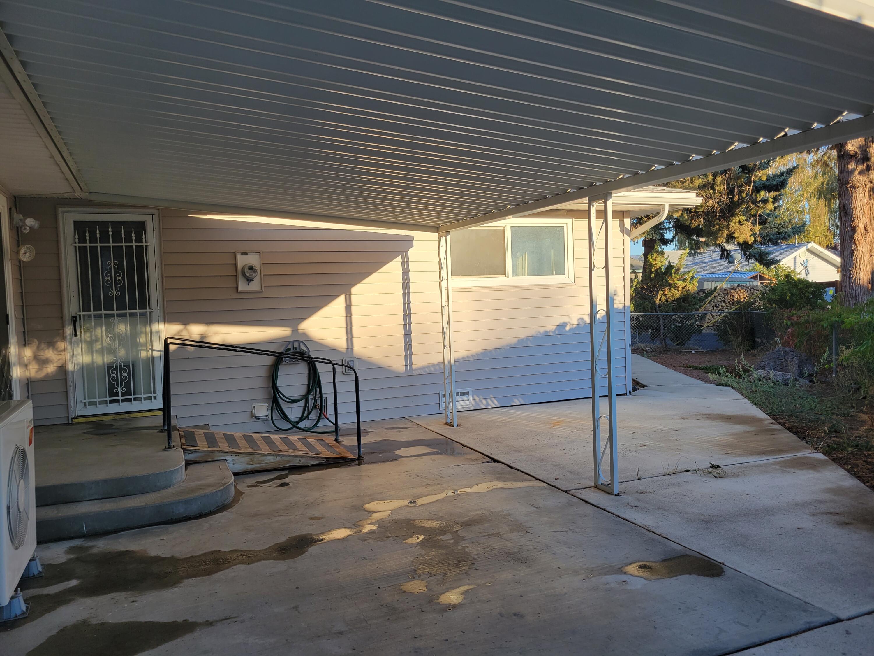 Loma Vista - Residential