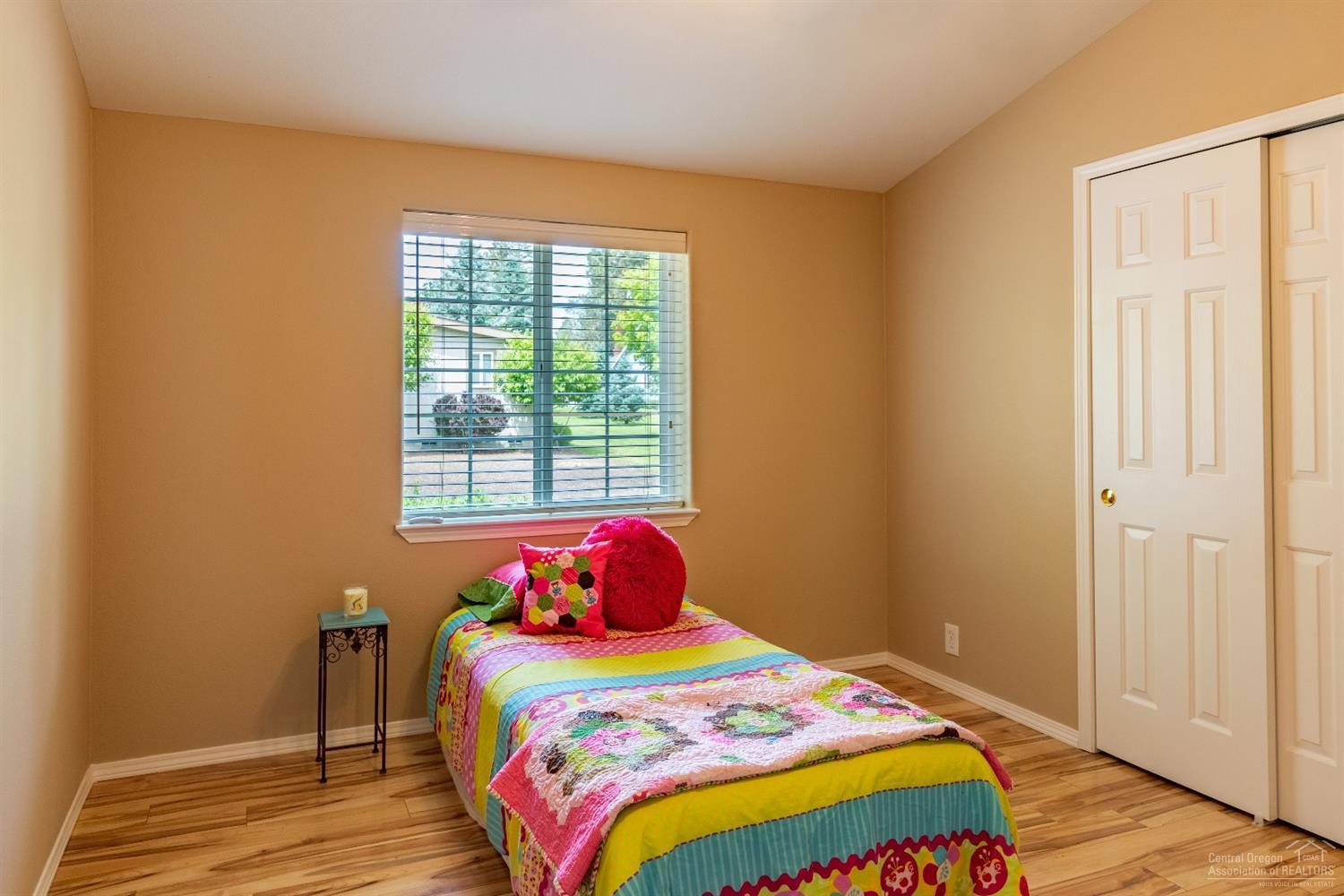 Pines At Sisters - Residential