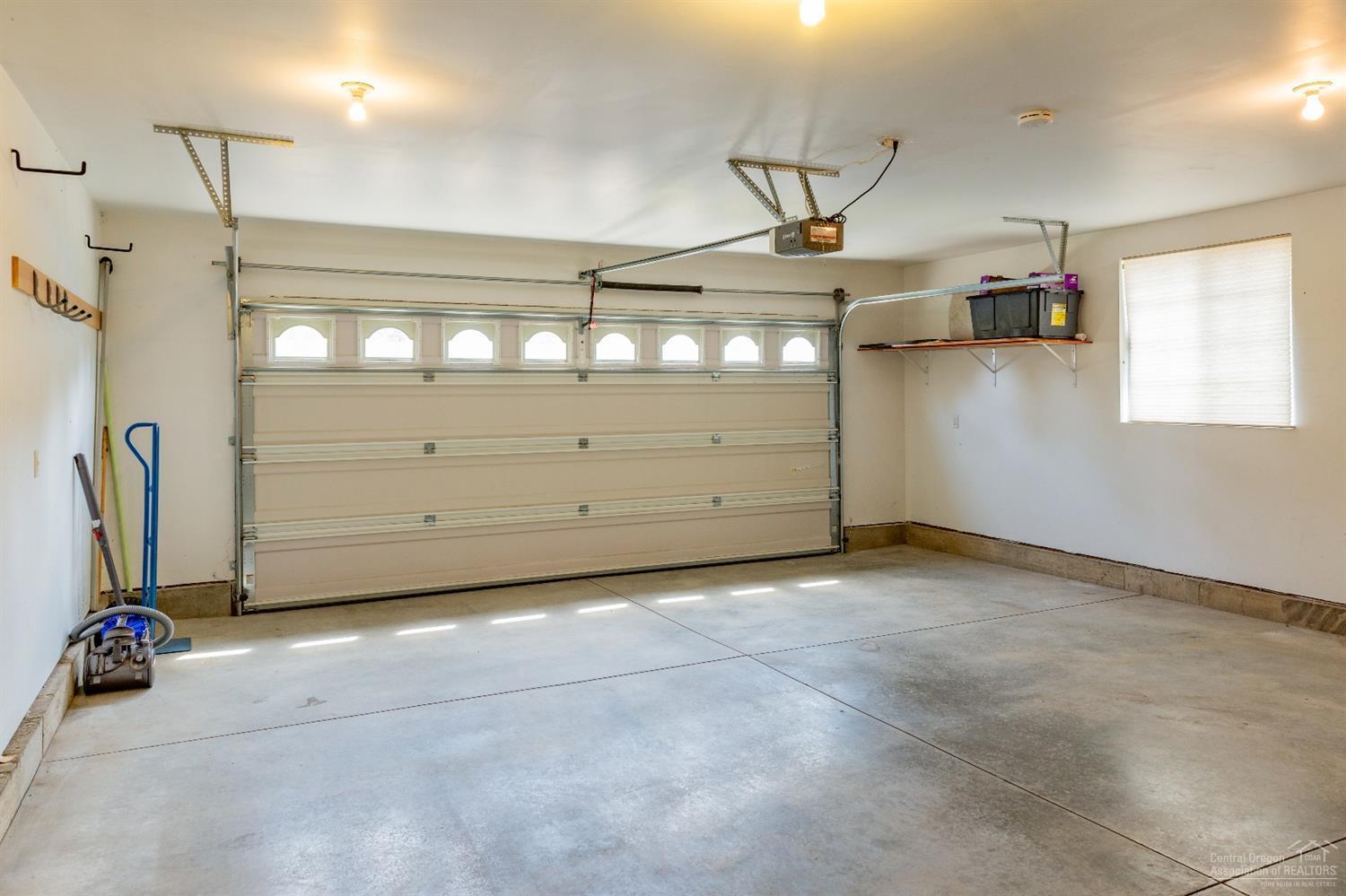 Pines At Sisters - Residential