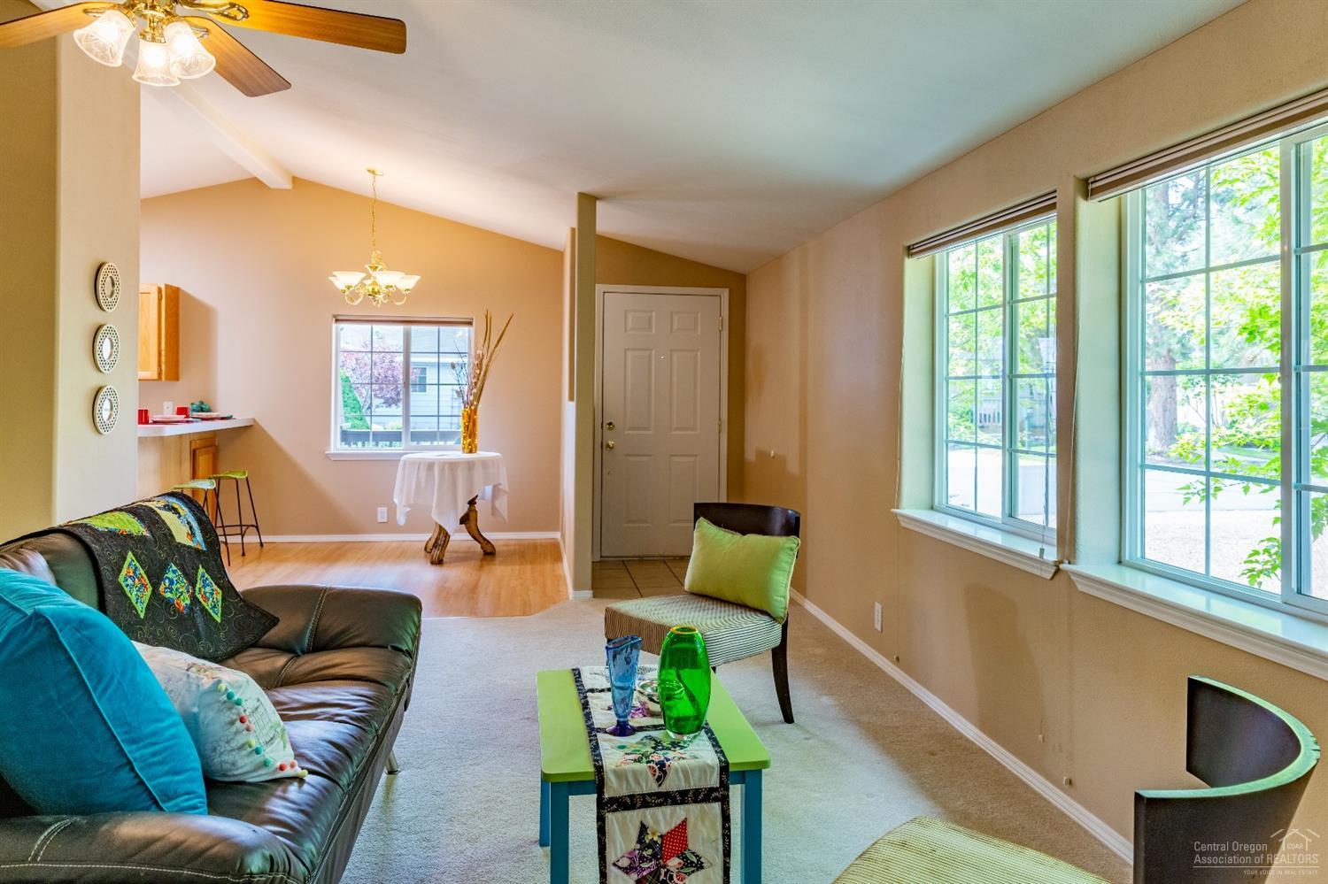 Pines At Sisters - Residential