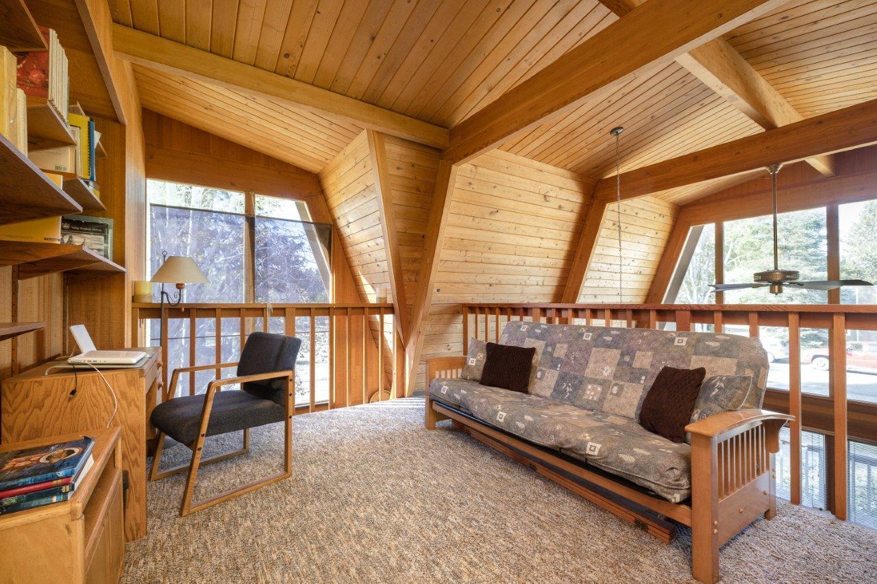 Metolius Meadows - Residential