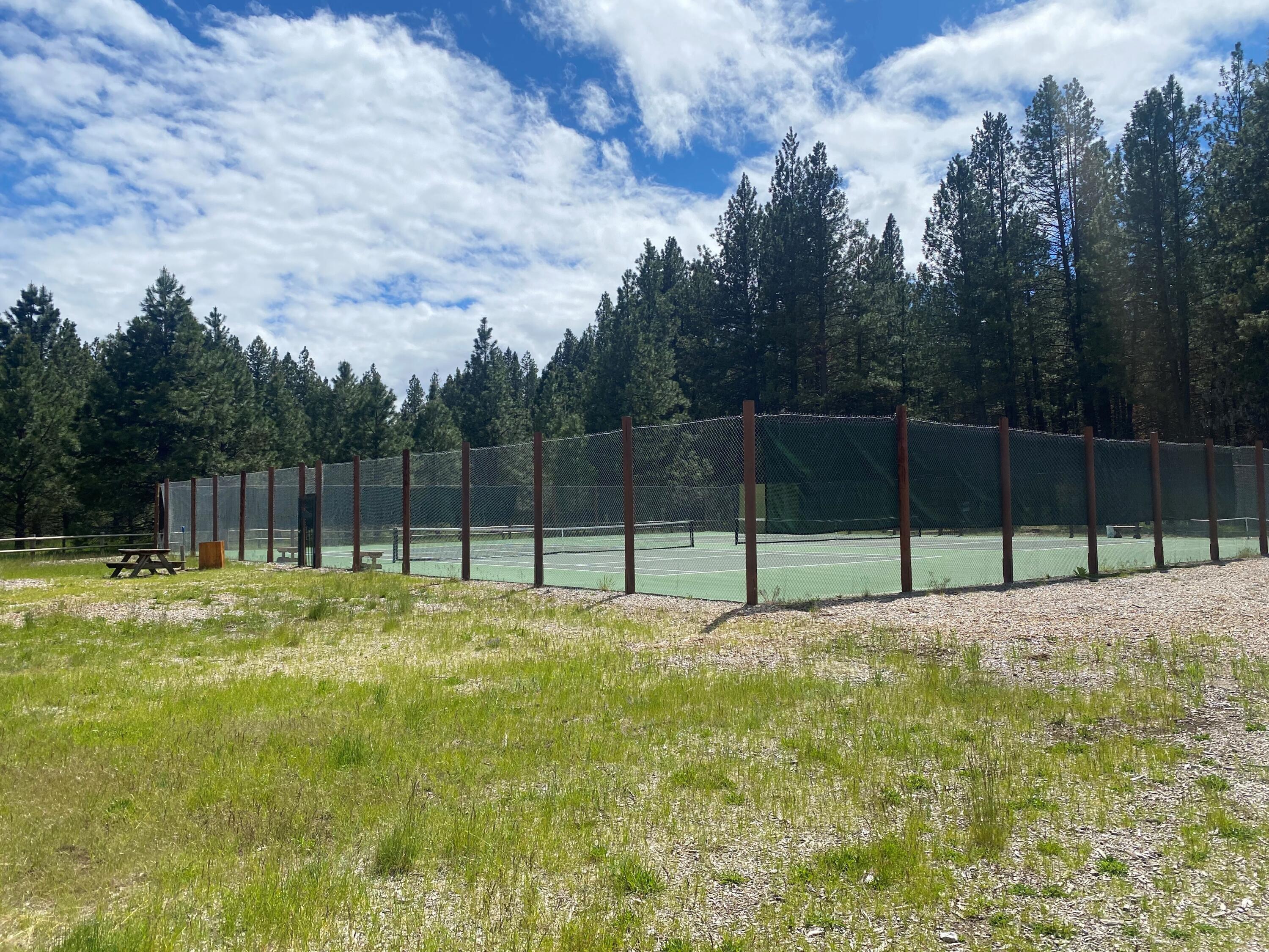 Metolius Meadows - Residential