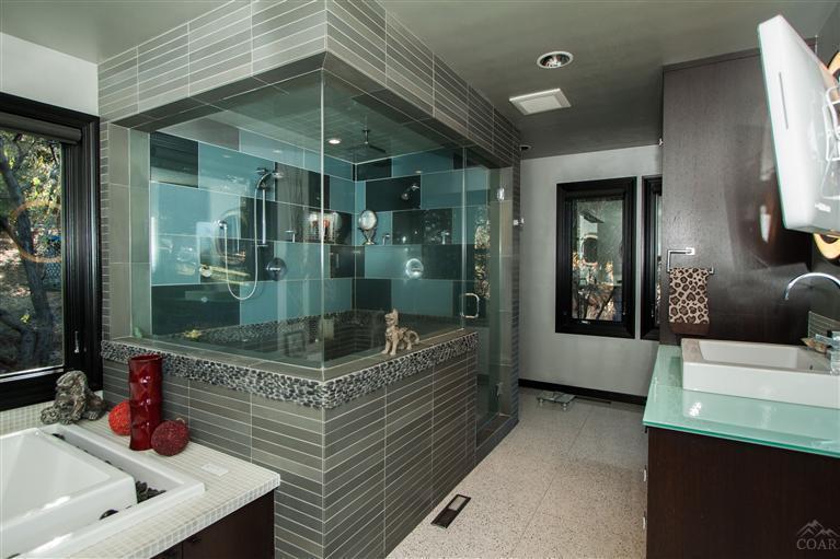 Wyndemere - Residential