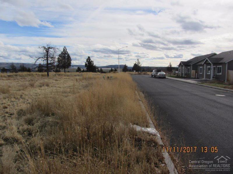 McKay Meadows - Land