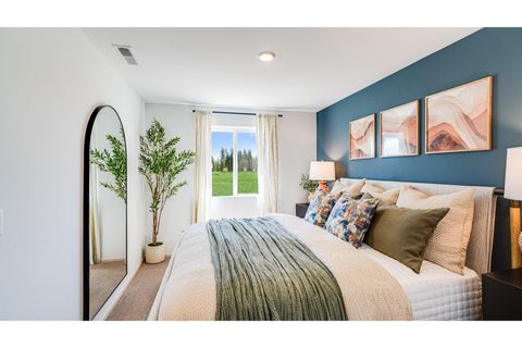 Tiny photo for 16651 Grey Pine St St, La Pine, OR 97739 (MLS # 220219599)