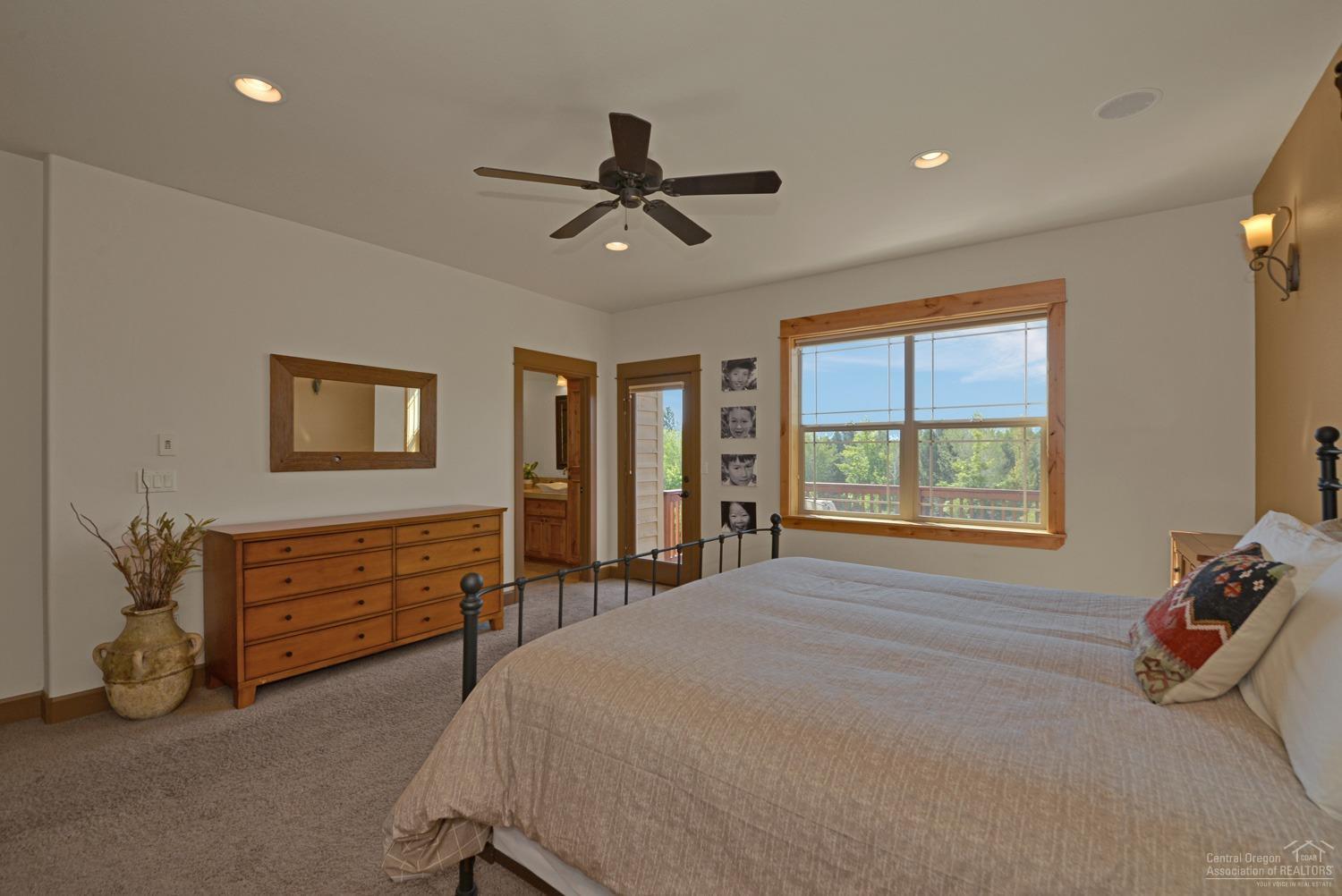 Skyliner Summit - Residential