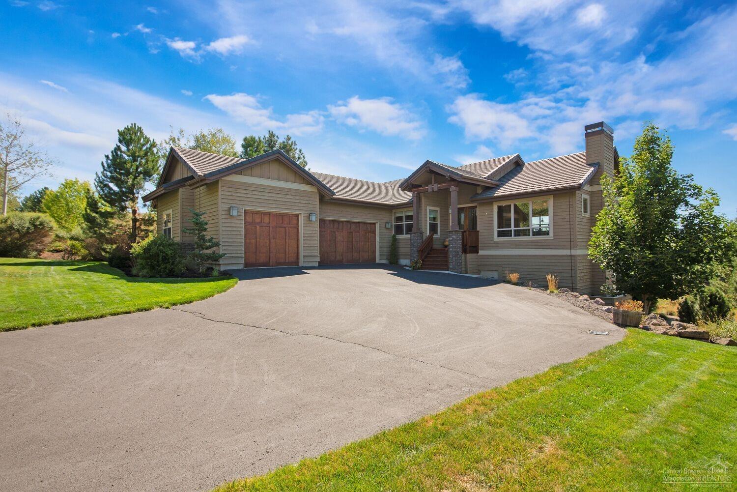 Skyliner Summit - Residential