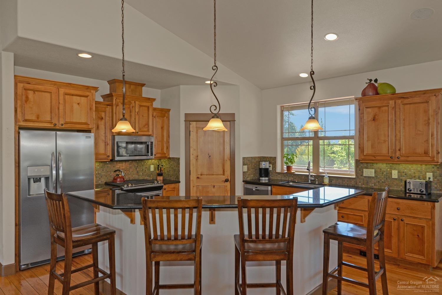 Skyliner Summit - Residential