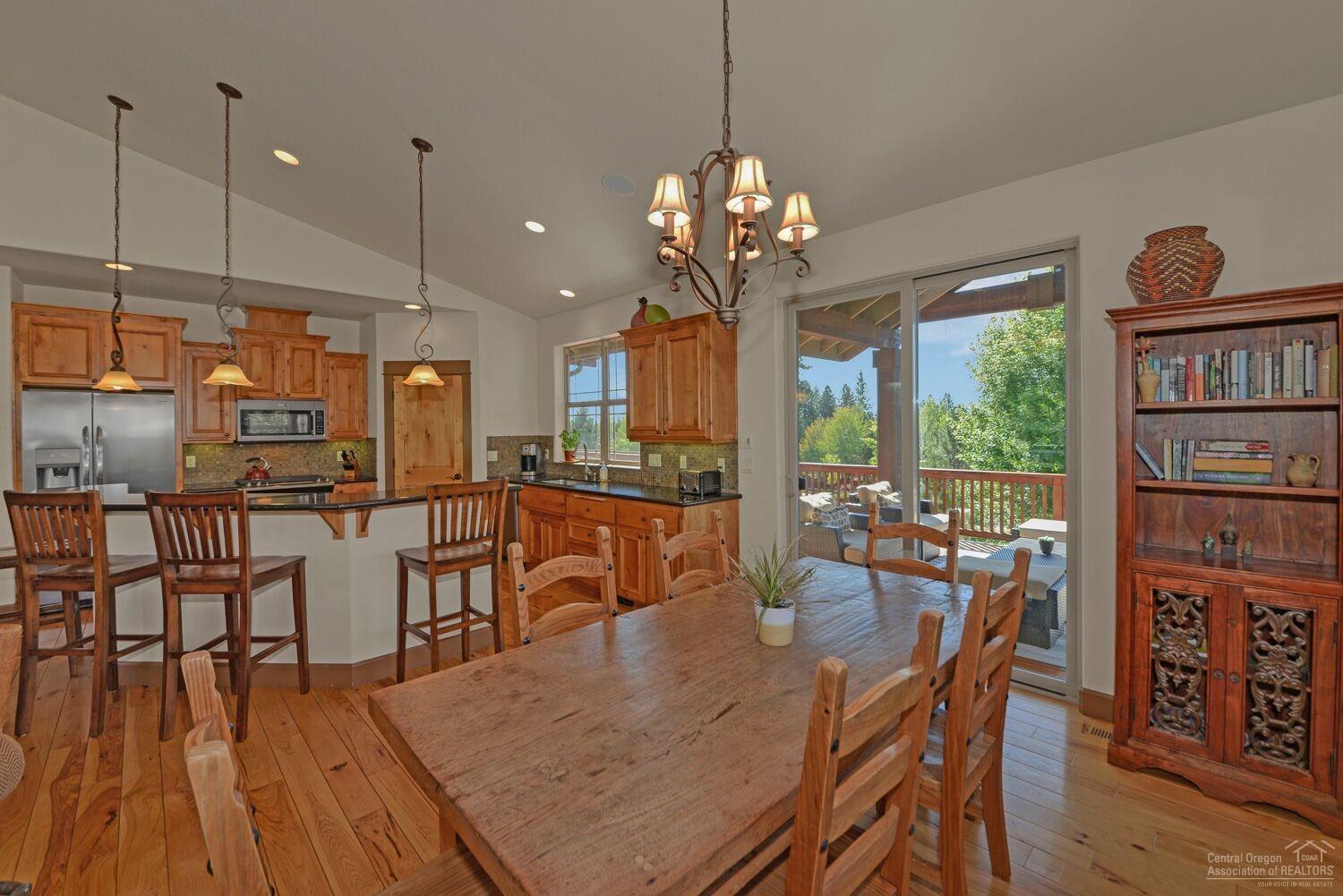 Skyliner Summit - Residential