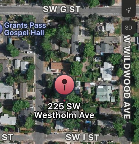Tiny photo for 225 SW Westholm Avenue, Grants Pass, OR 97526 (MLS # 220212400)
