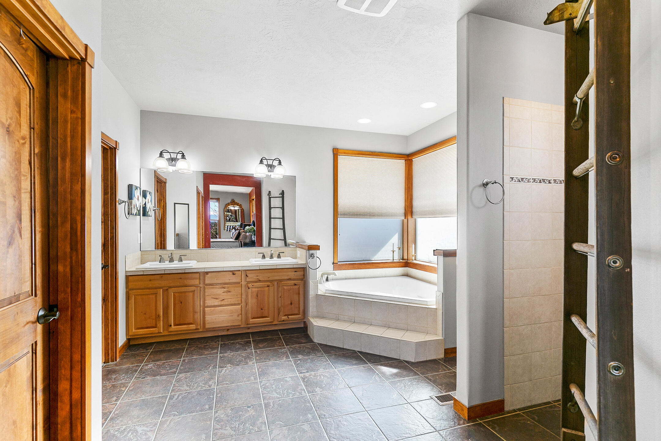 Cascade View Estates - Residential