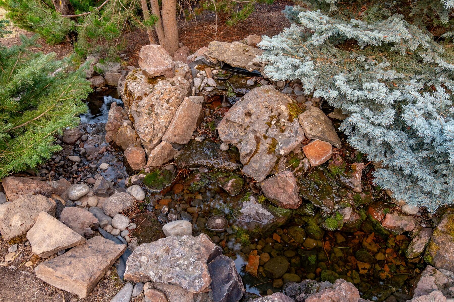 Broken Top - Residential