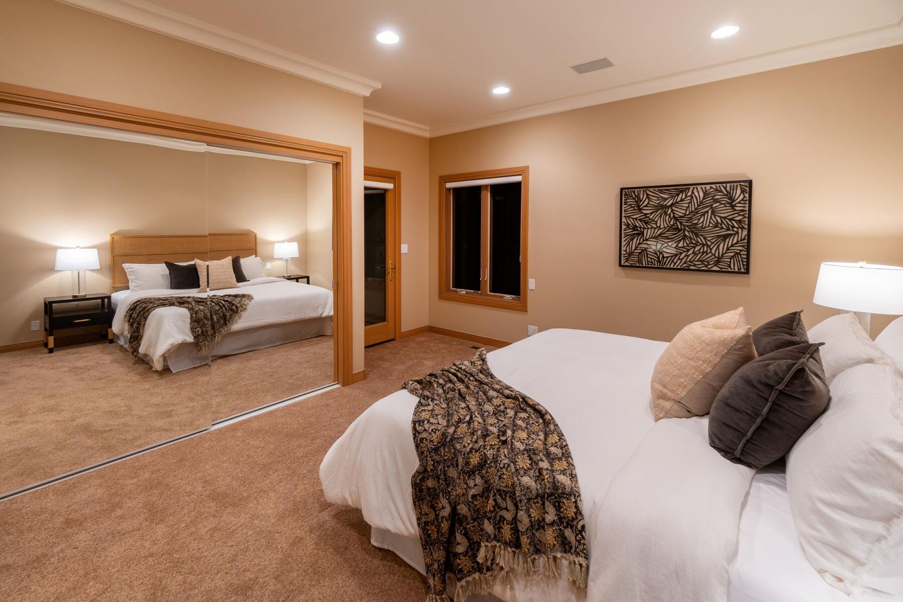 Broken Top - Residential