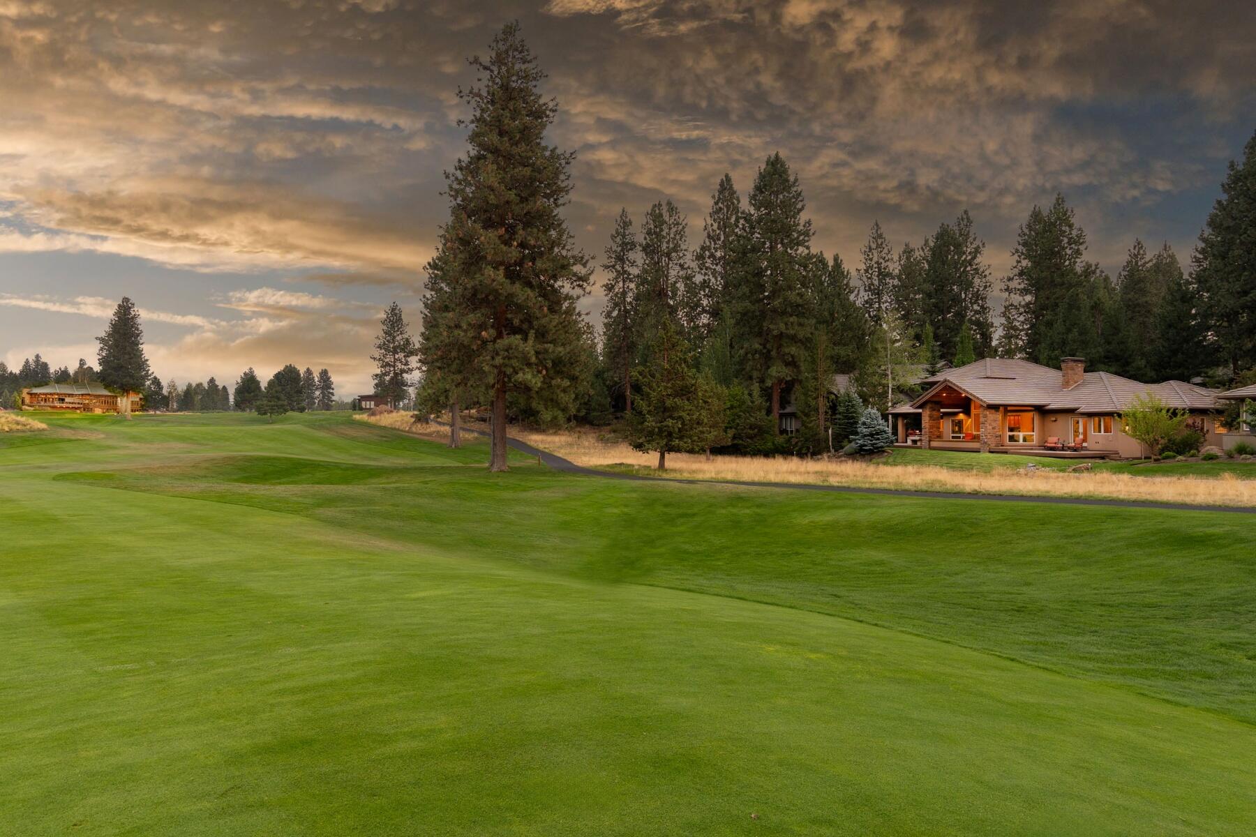 Broken Top - Residential