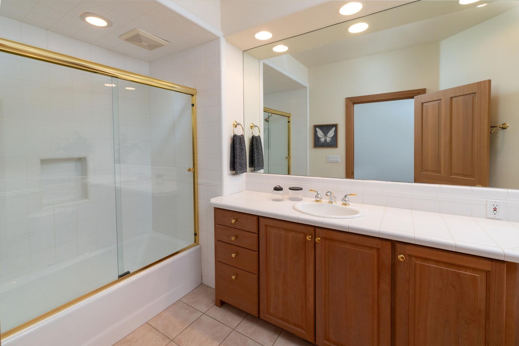 Broken Top - Residential