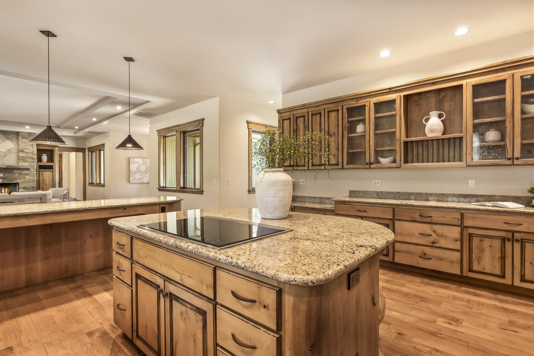 Broken Top - Residential