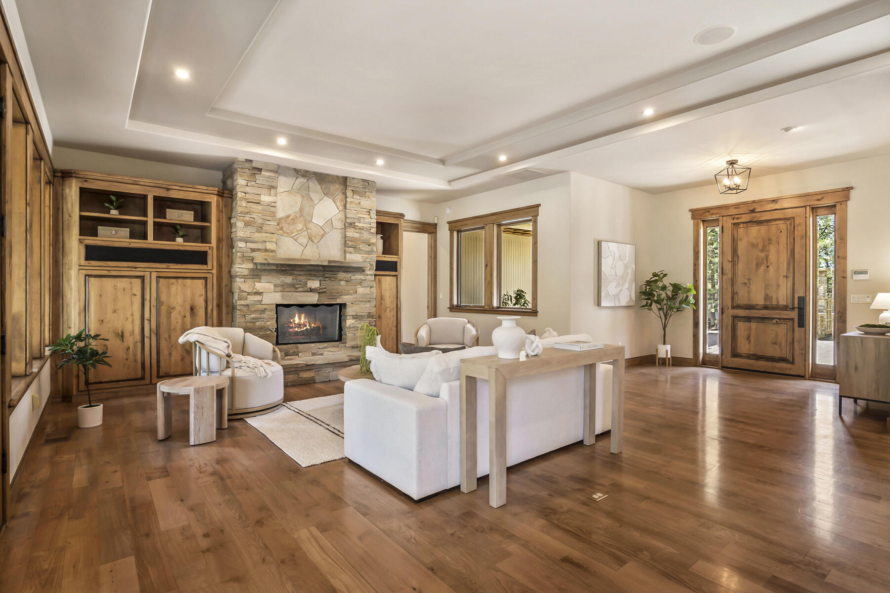 Broken Top - Residential