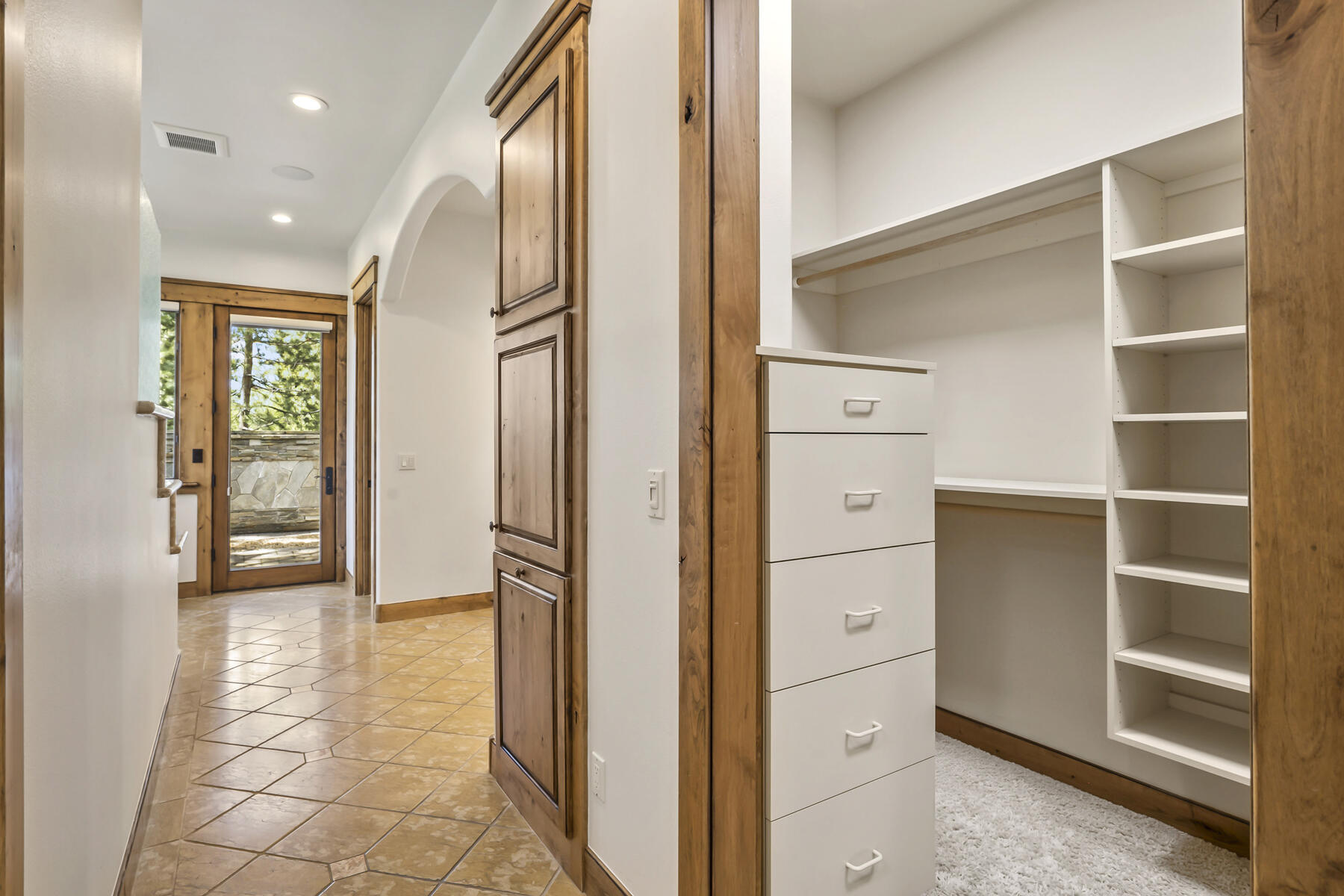 Broken Top - Residential