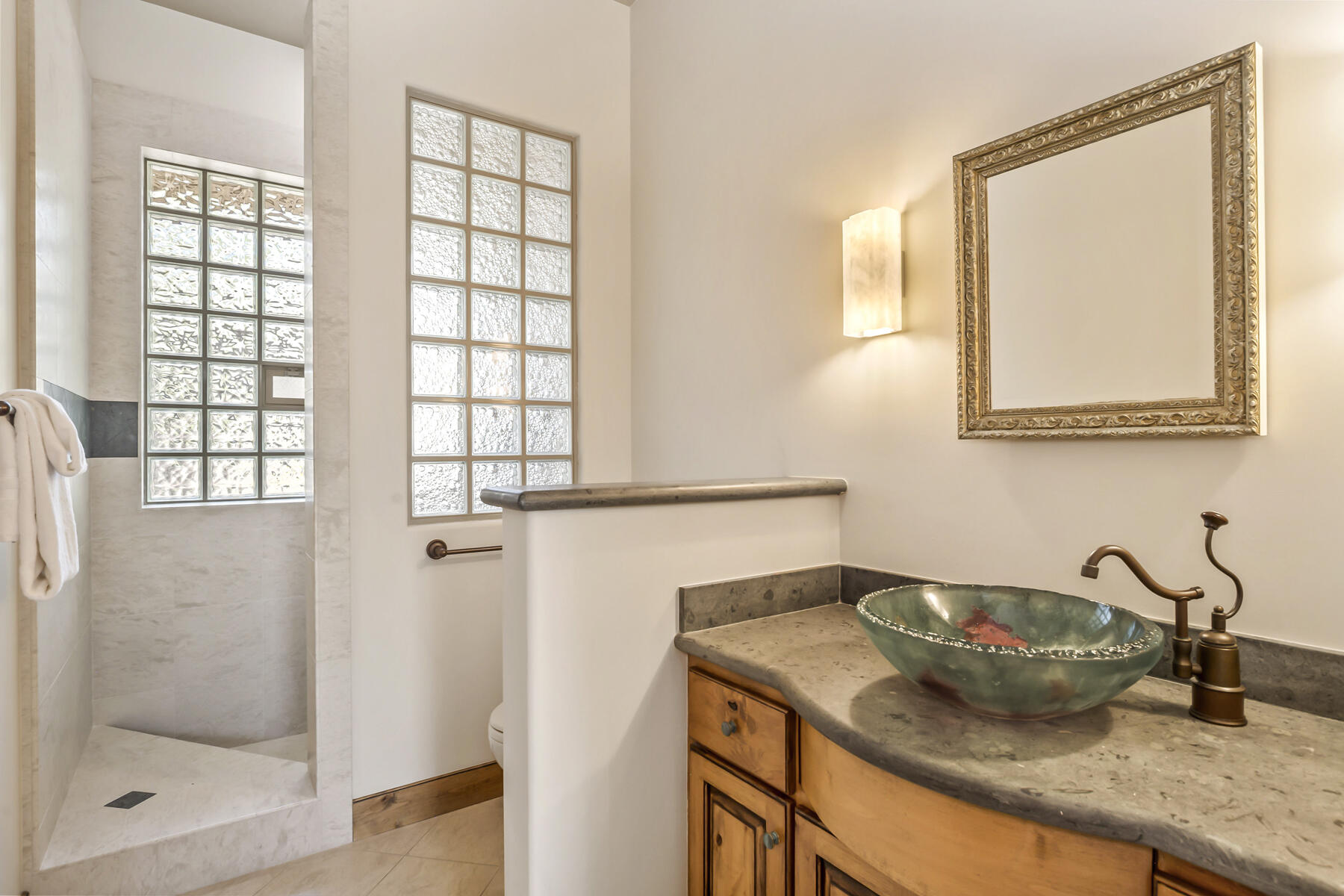 Broken Top - Residential