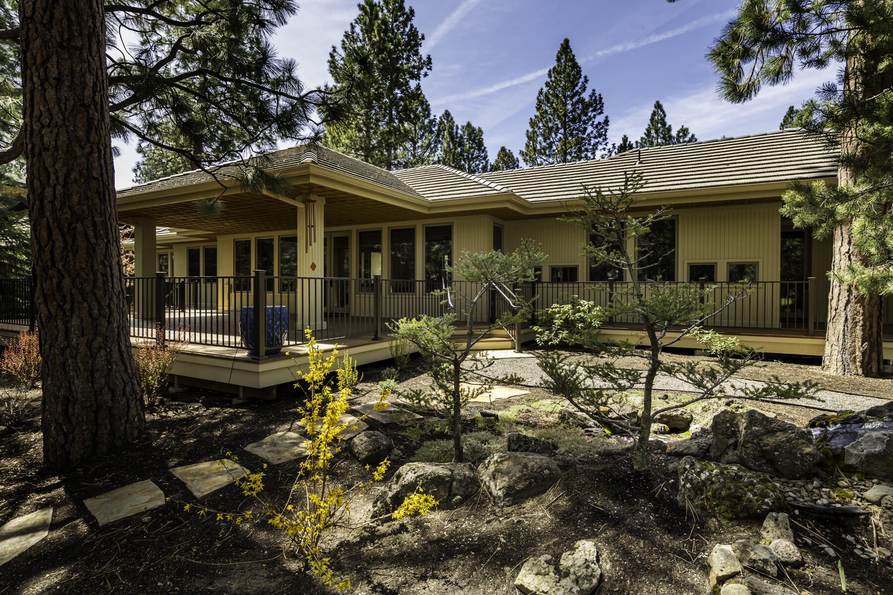 Broken Top - Residential