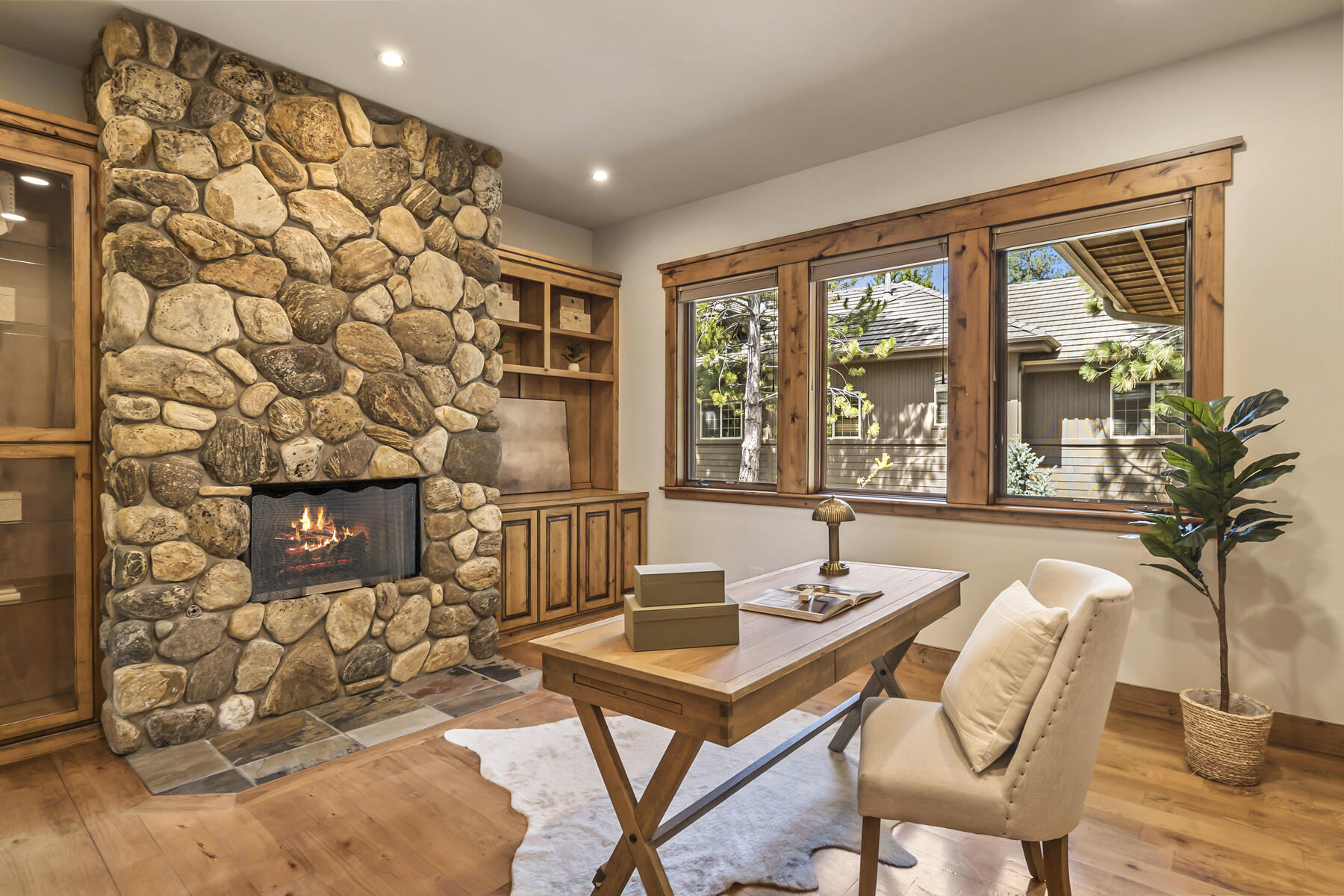 Broken Top - Residential