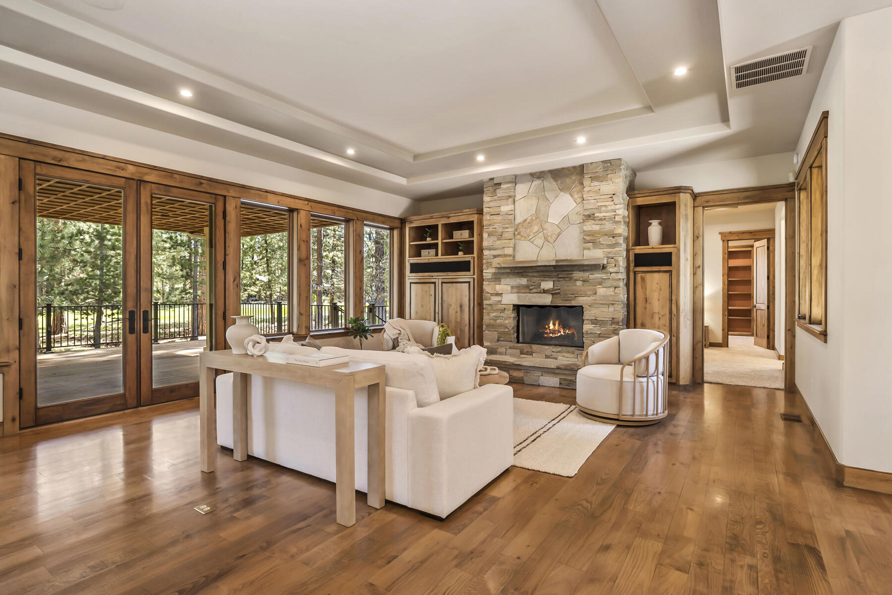 Broken Top - Residential