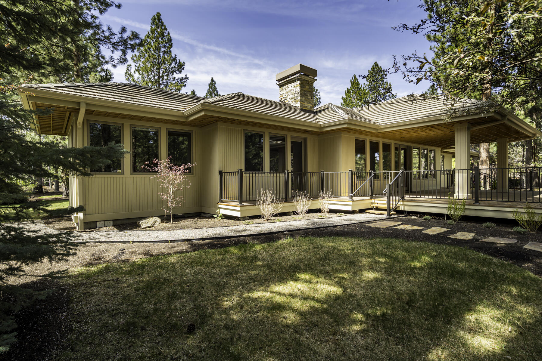 Broken Top - Residential