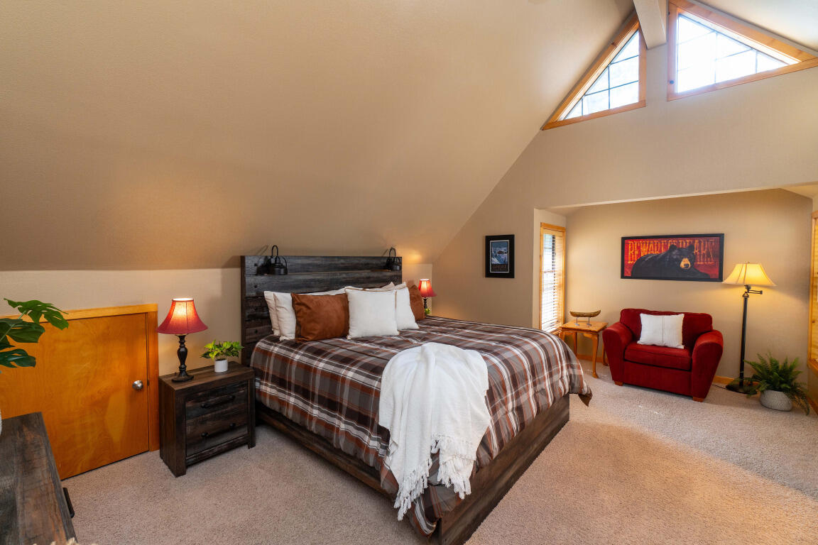 Circle 4 Ranch - Residential