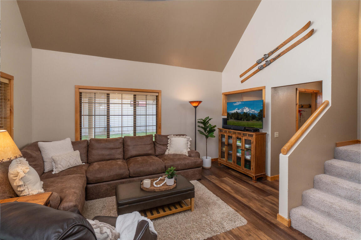 Circle 4 Ranch - Residential