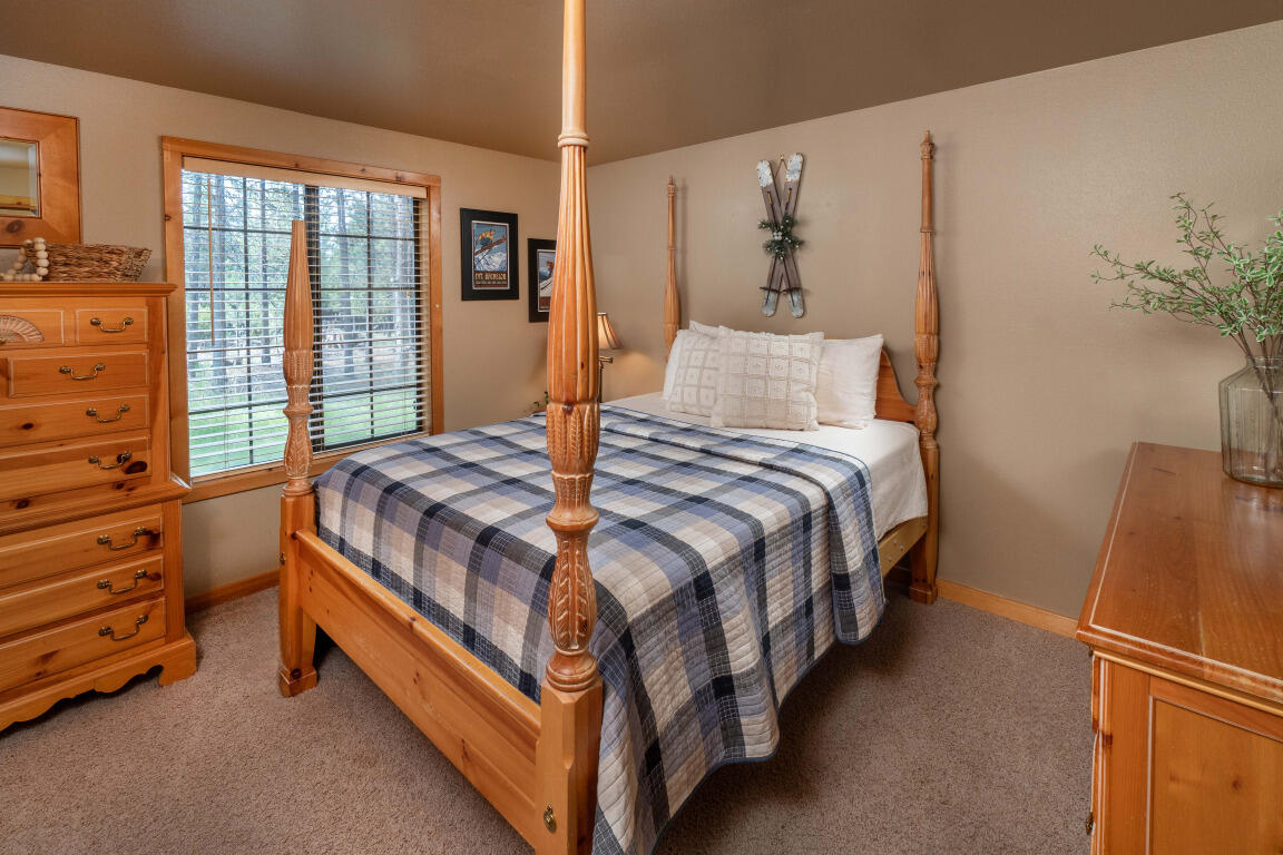 Circle 4 Ranch - Residential