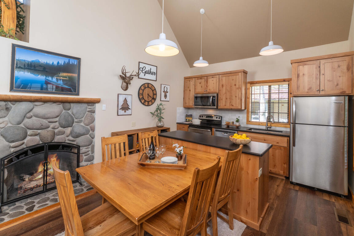 Circle 4 Ranch - Residential