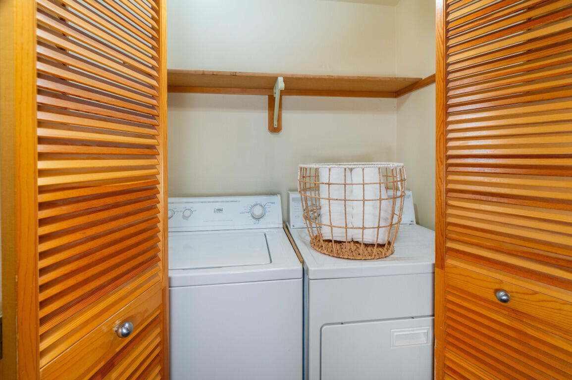 Circle 4 Ranch - Residential