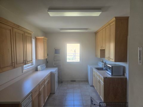 Tiny photo for 39042 Clover Flat Road, Paisley, OR 97636 (MLS # 220213992)