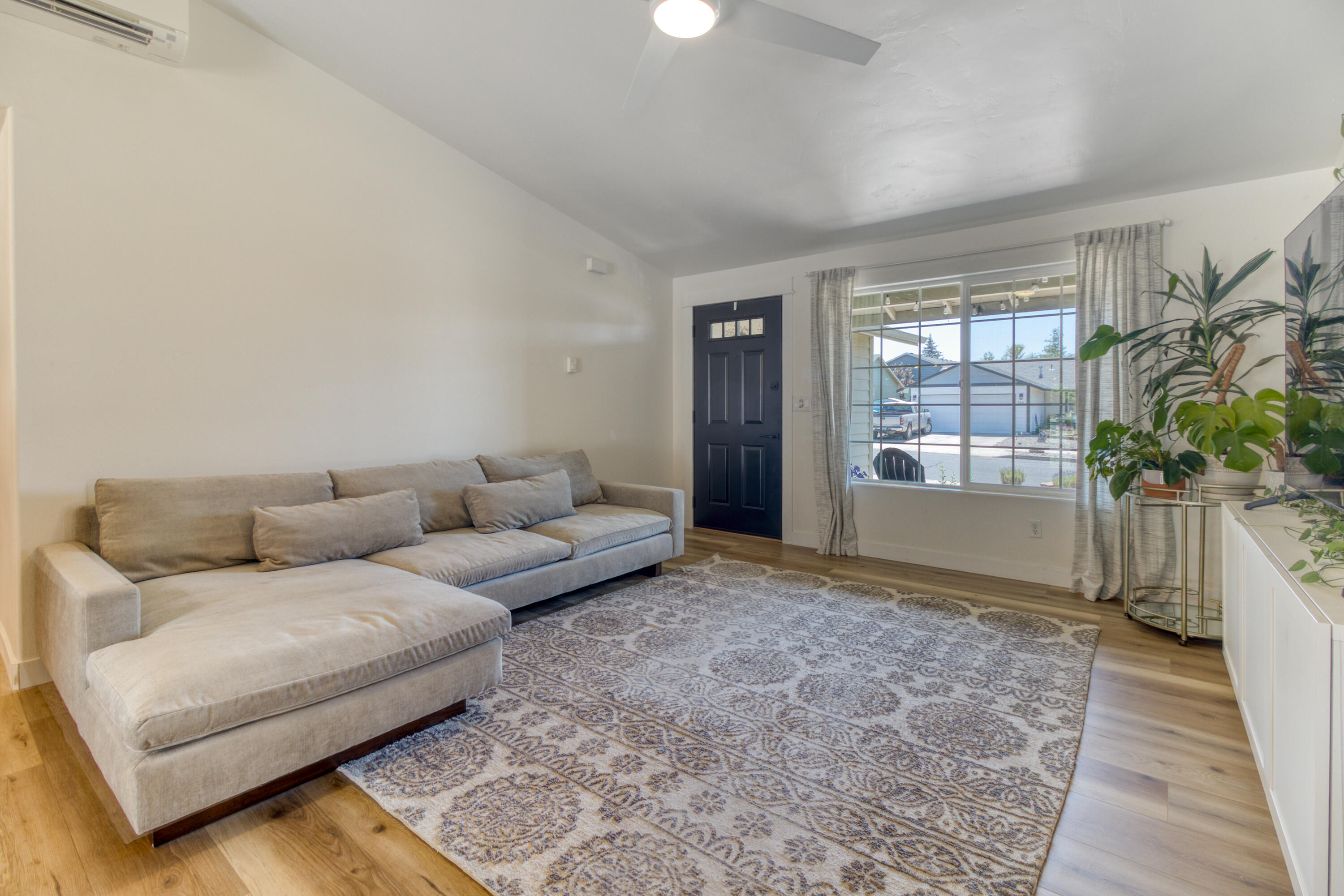 Deer Ridge - Residential