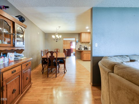 Tiny photo for 3111 Caroline Street, Klamath Falls, OR 97603 (MLS # 220223067)